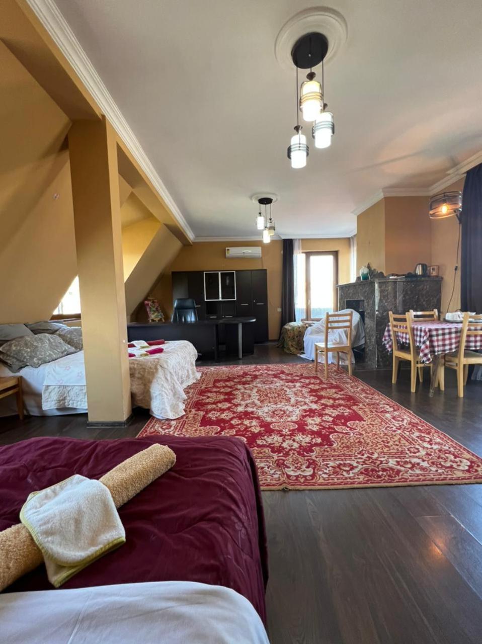 Tbilisi Funduki Guest House ภายนอก รูปภาพ