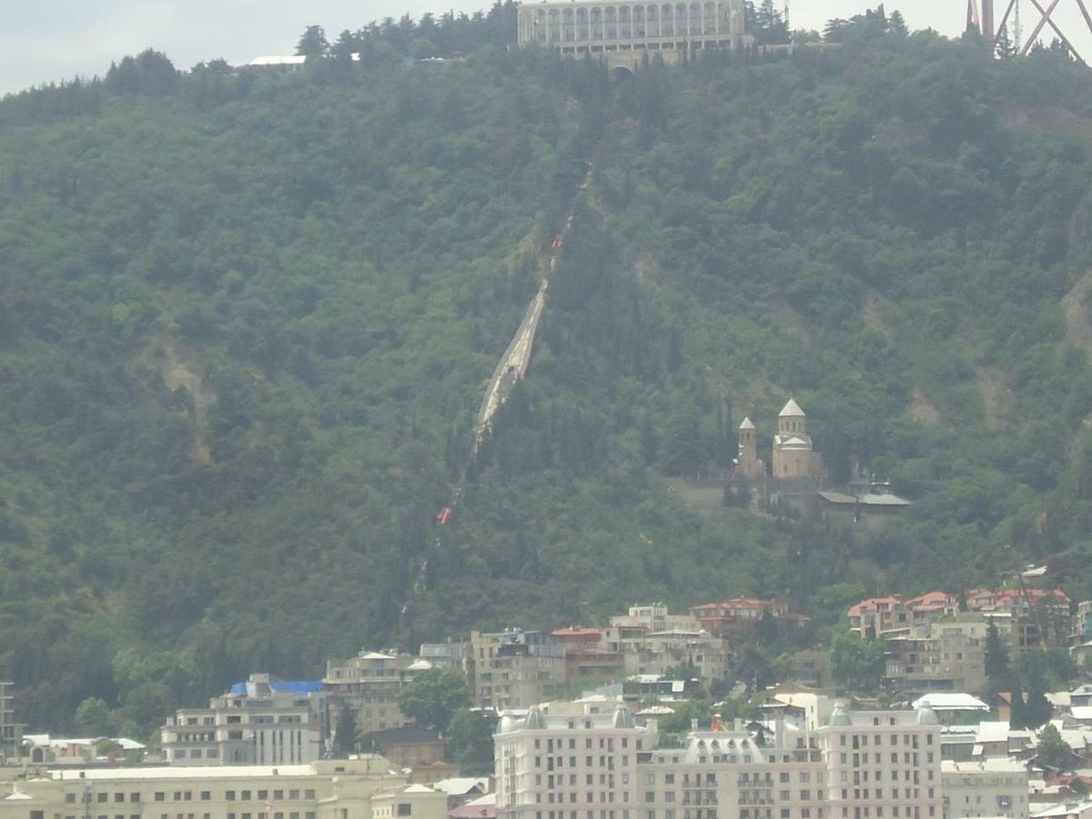 Tbilisi Funduki Guest House ภายนอก รูปภาพ