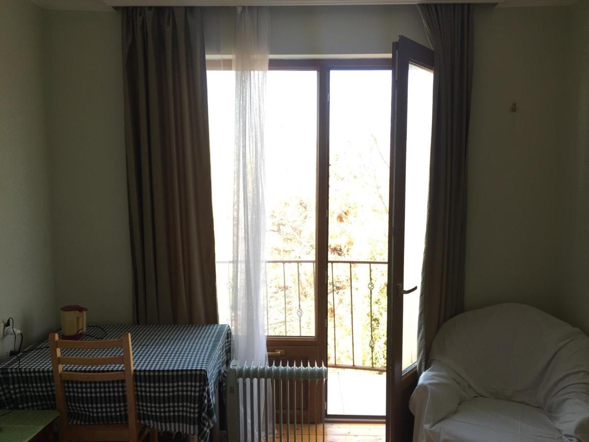 Tbilisi Funduki Guest House ภายนอก รูปภาพ